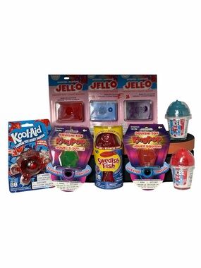 Squishy Scentede bundle/lot NWT